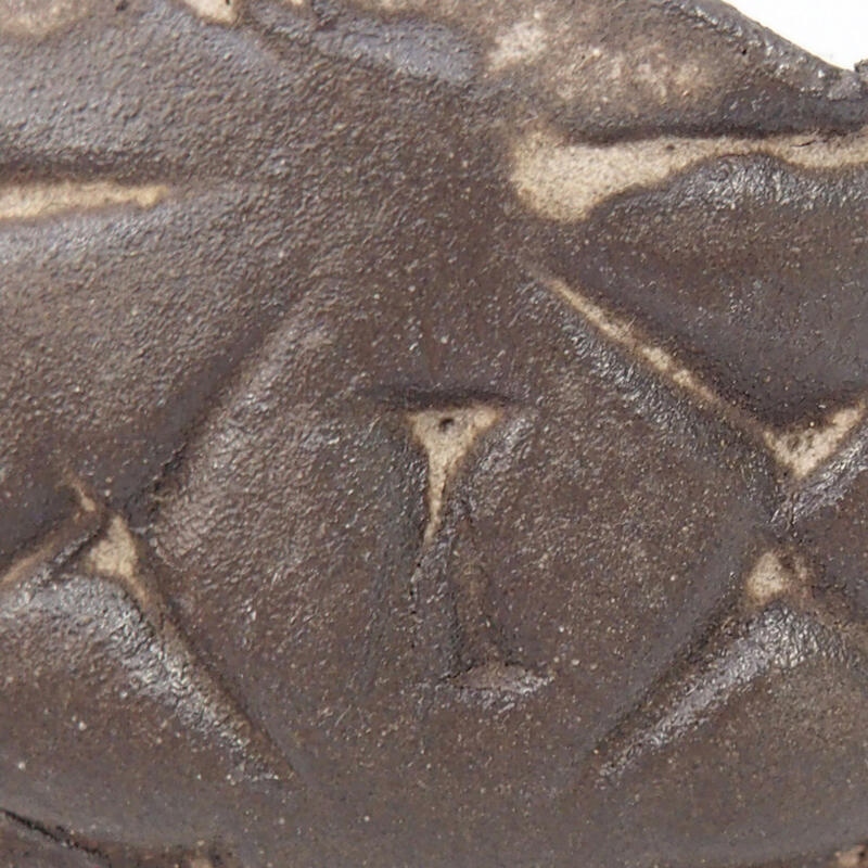 Kerámia kagyló 8,5 x 8,5 x 4 cm , barna színű