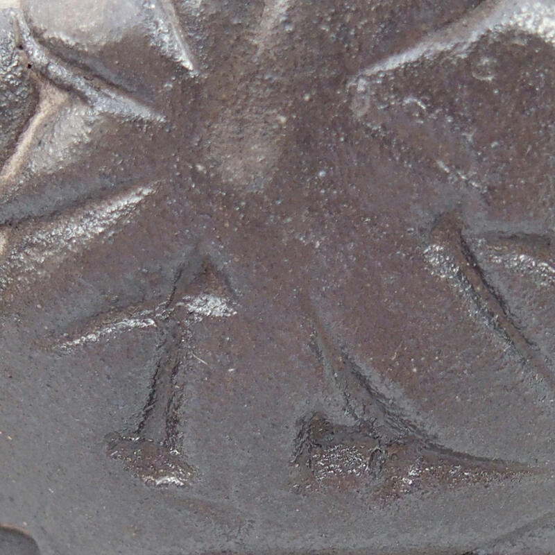 Kerámia kagyló 8,5 x 8 x 4 cm , barna színű