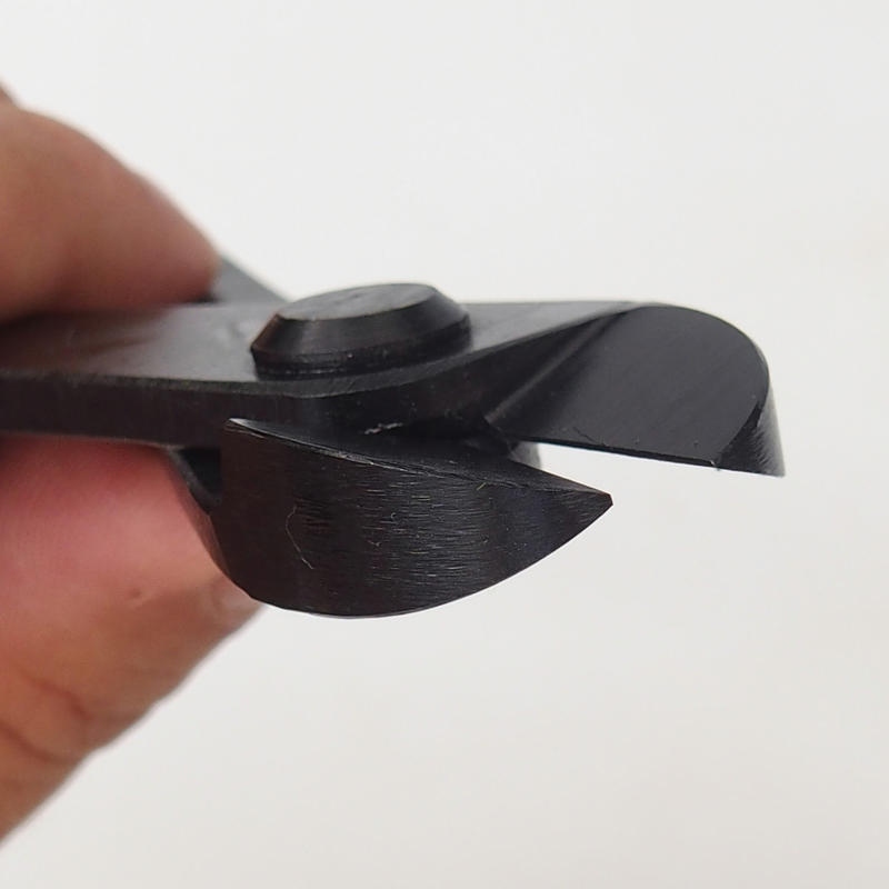 Drótfogó 210 mm - szén