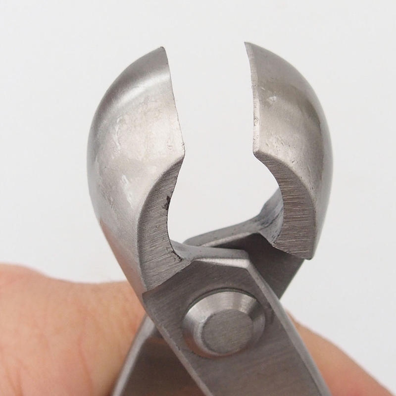 Homorú fogó 18 cm - rozsdamentes acél