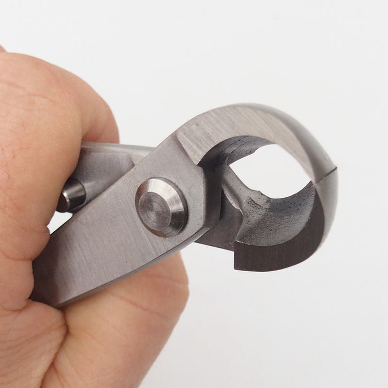 Homorú fogó 18 cm - rozsdamentes acél