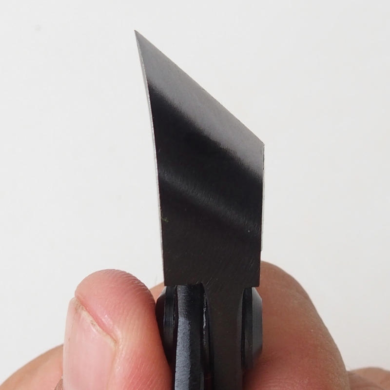 Szögletes homorú fogó 180 mm - szénszálas