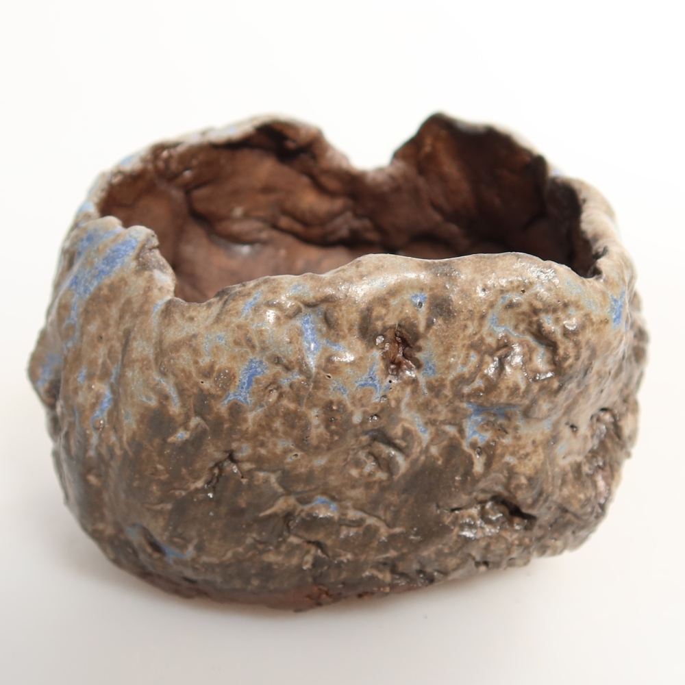 Kerámia héj  7 x 7 x 5,5 cm, szín: kékesbarna