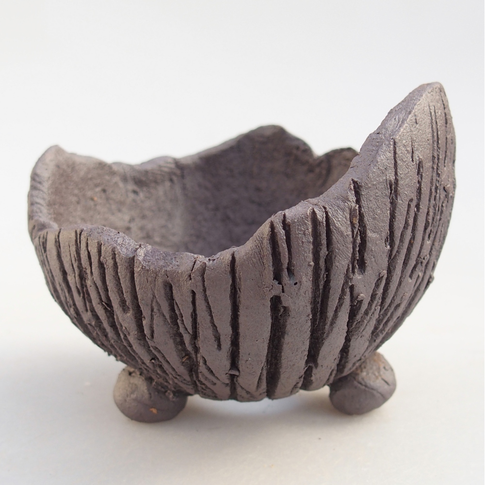 Kerámia kagyló 8,5 x 8 x 6,5 cm , fémes színű