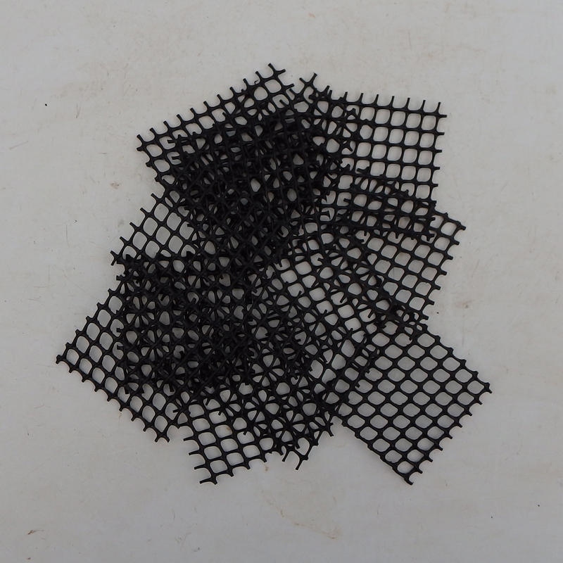 Rácsok a tálak nyílásának lefedésére 10 db