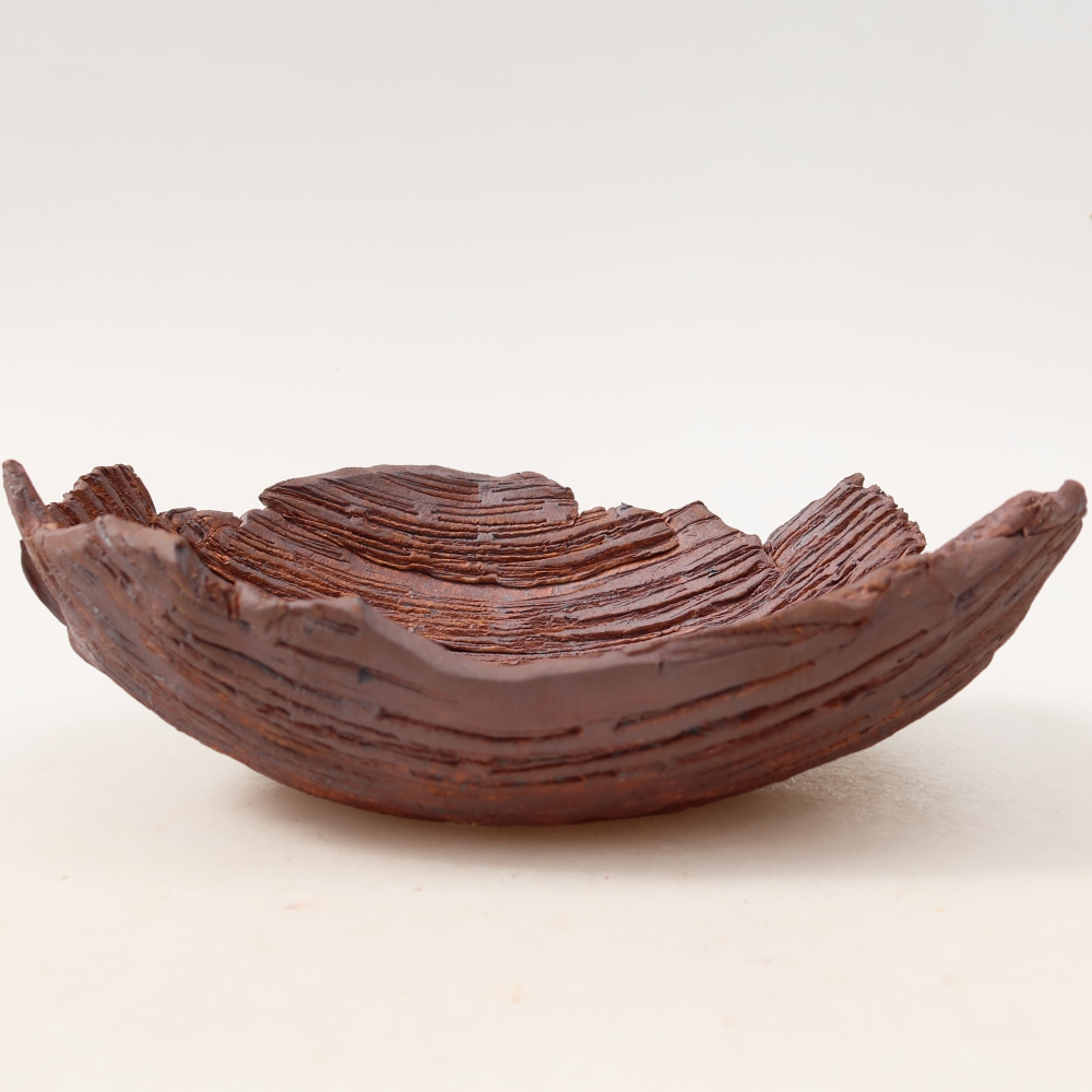 Kerámia héj  20 x 16 x 7 cm, barna színű