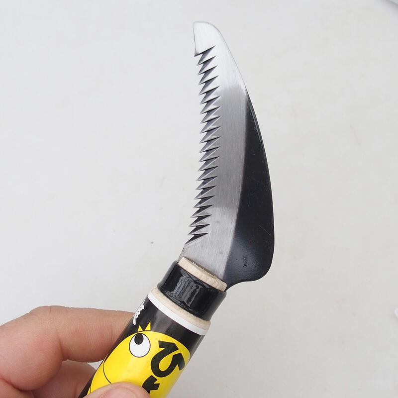 Fűrész gyökerek vágásához 20 cm-es tálakból