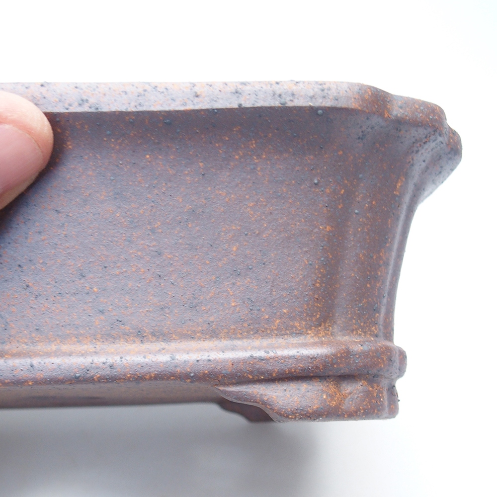 Tál 21 x 18 x 6,5 cm barna színben