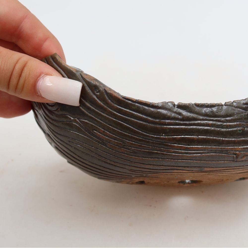 Kerámia héj  16,5 x 11 x 6 cm, szín: barnazöld
