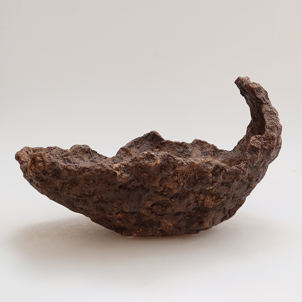 Kerámia héj, 22 x 19 x 16,5 cm, barna színű