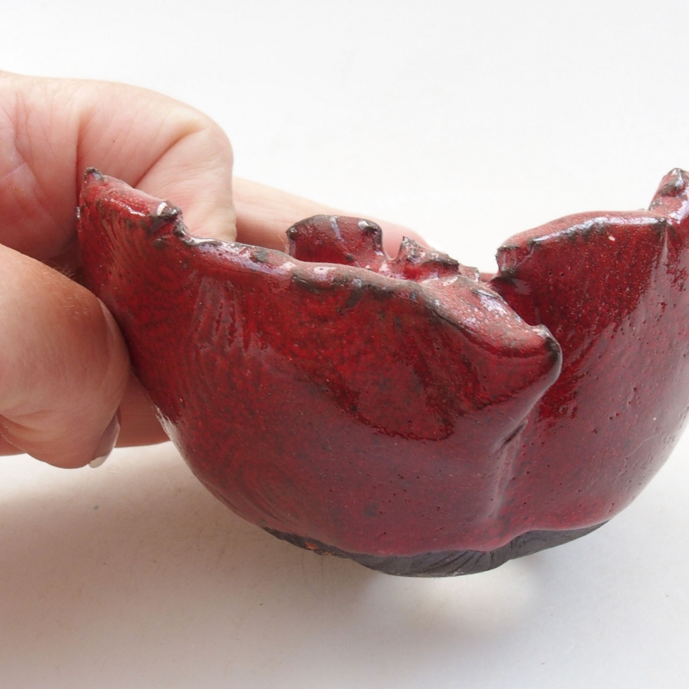 Kerámia kagyló 9 x 8 x 5 cm , piros színű