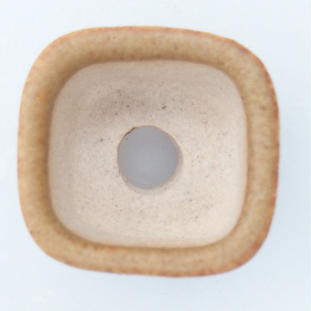 Mini bonsai tál 2 x 2 x 1,5 cm, barna