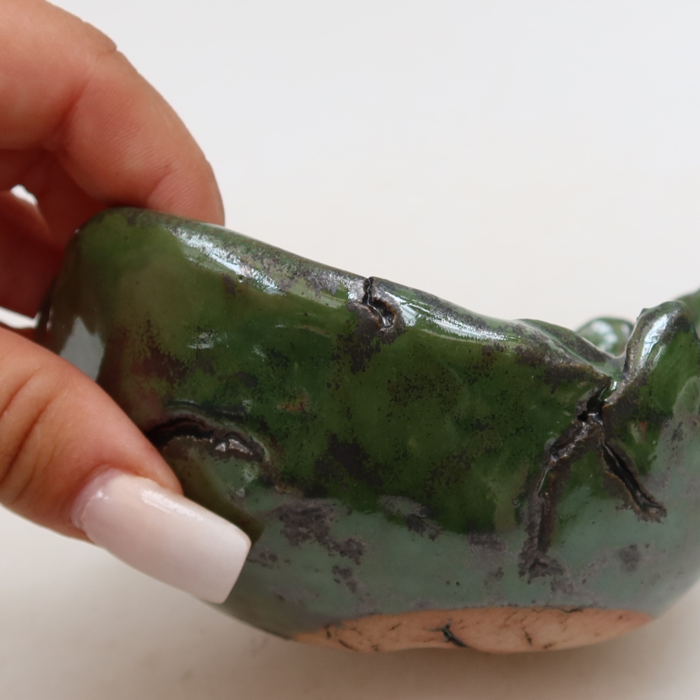 Kerámia héj  11,5 x 10,5 x 7 cm, zöld színű